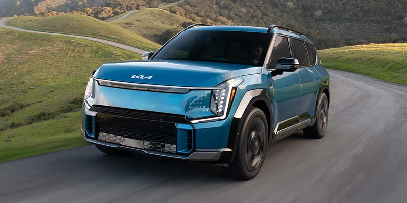 A 2026 Kia EV( tackling hilly roads near Batesville, AR 