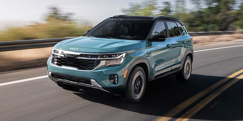 A 2026 Kia Seltos taking on the highway in Batesville, AR