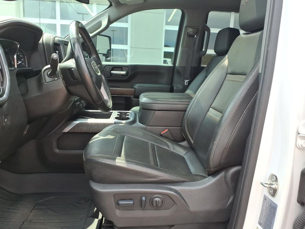 2023 GMC Sierra 2500HD Denali