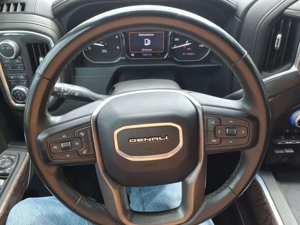 2023 GMC Sierra 2500HD Denali