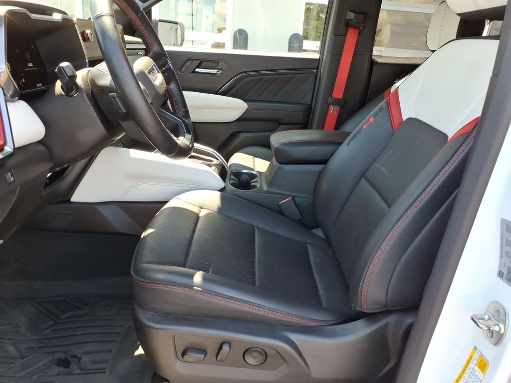 2024 GMC Canyon AT4X