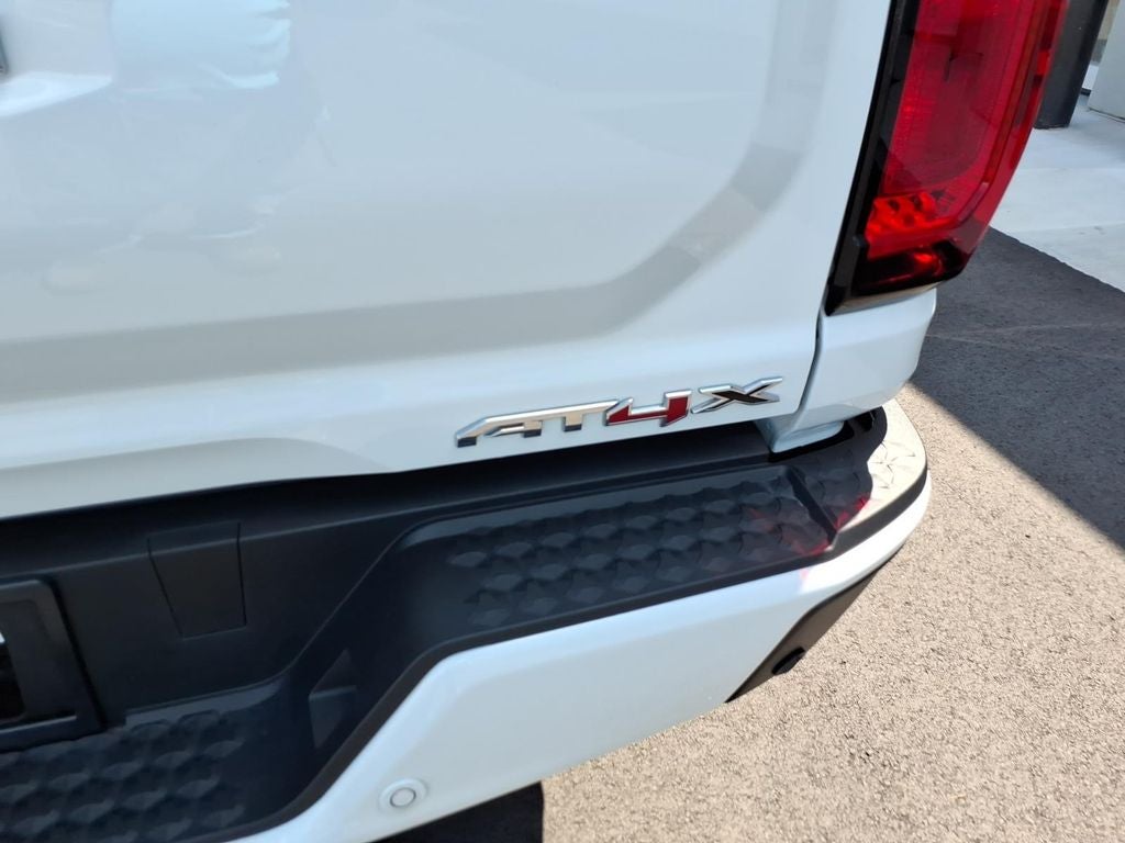 2024 GMC Canyon AT4X