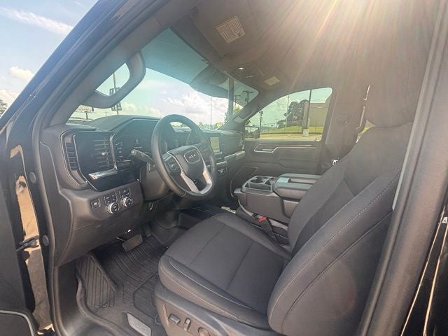 2025 GMC Sierra 1500 SLE