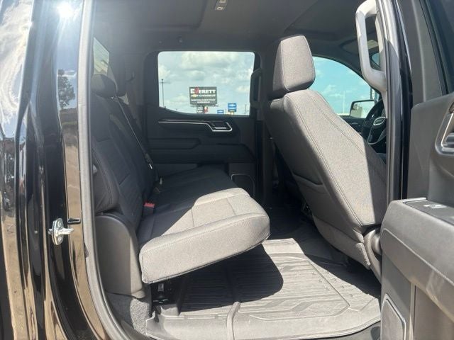 2025 GMC Sierra 1500 SLE