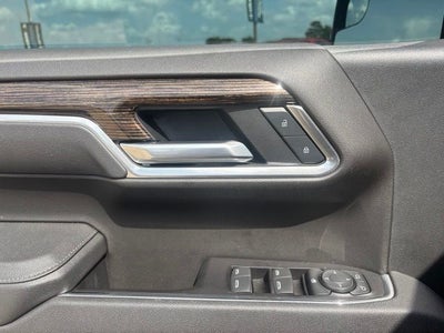 2025 GMC Sierra 1500 SLE