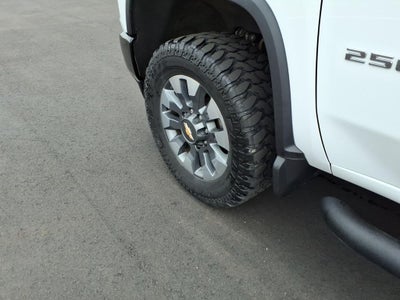 2023 Chevrolet Silverado 2500HD Custom