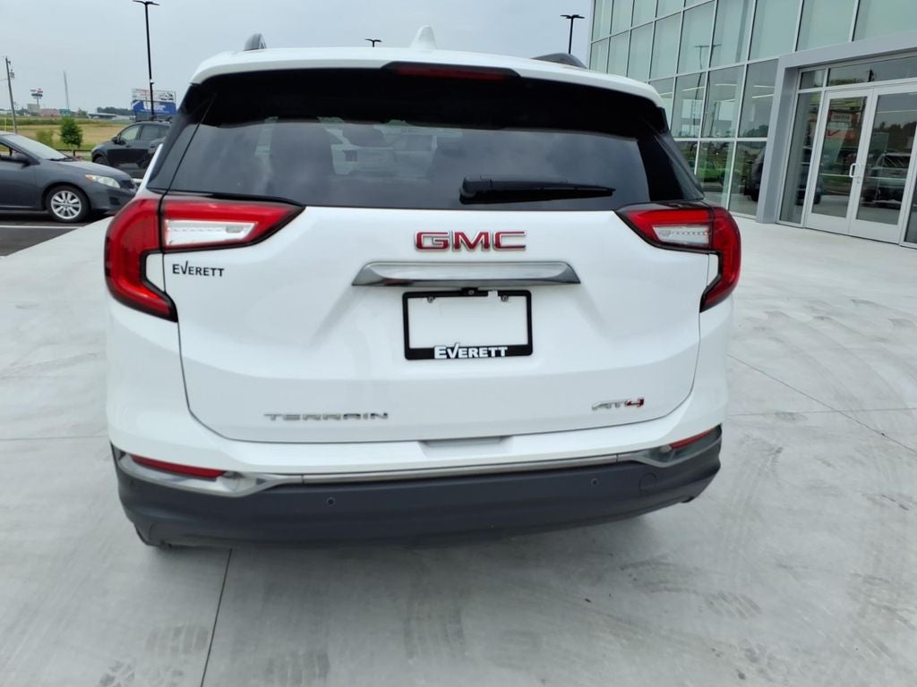 2024 GMC Terrain AT4