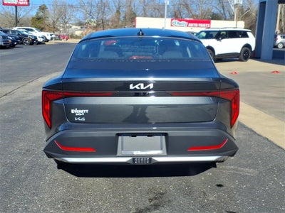 2026 Kia K4 LXS