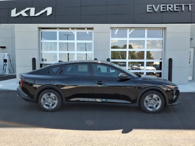 2026 Kia K4 LX