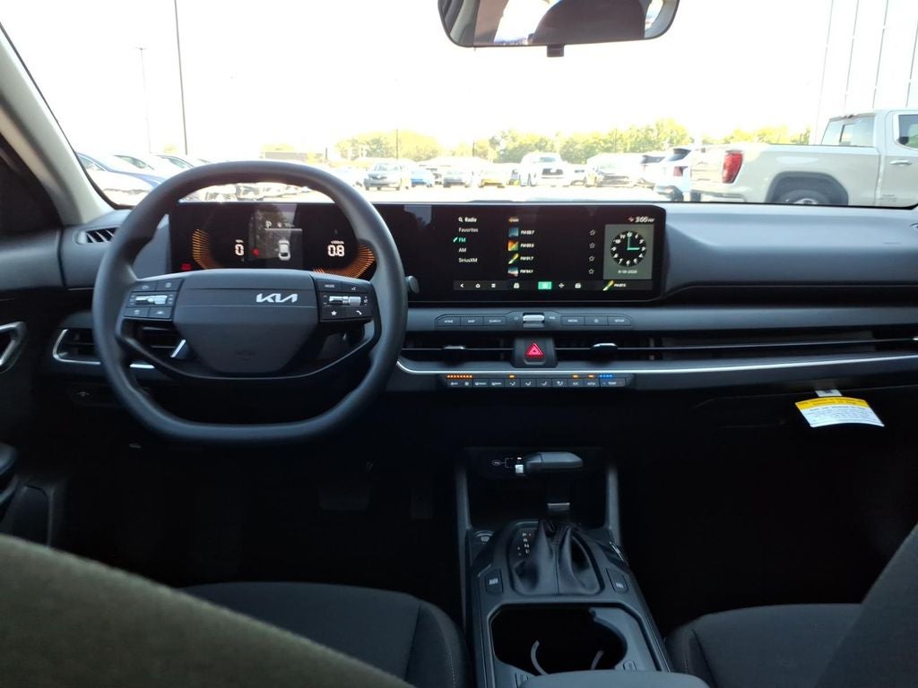 2026 Kia K4 LX