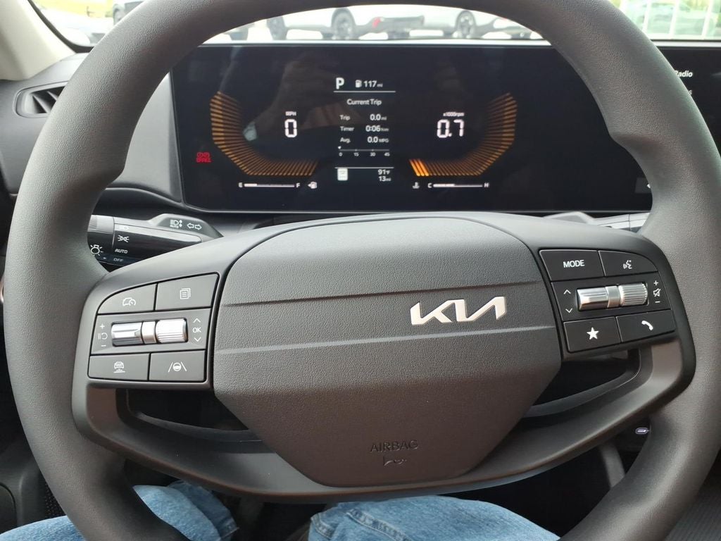 2026 Kia K4 LX