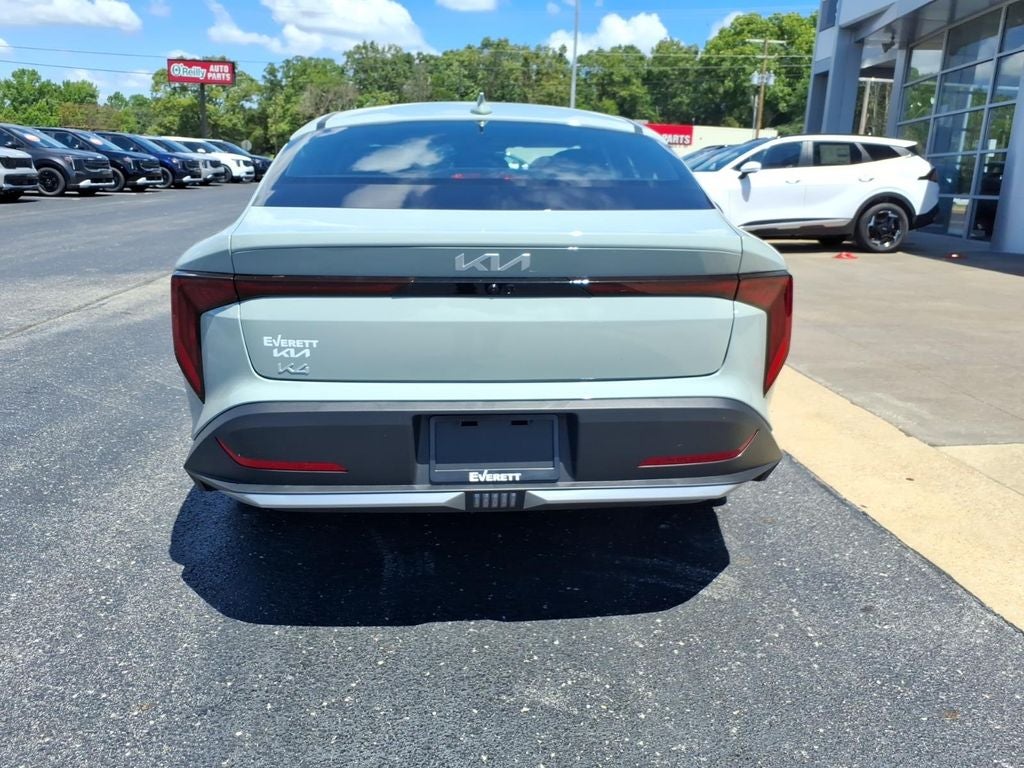 2026 Kia K4 EX