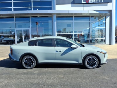 2026 Kia K4 EX