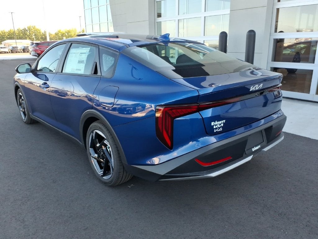 2026 Kia K4 EX