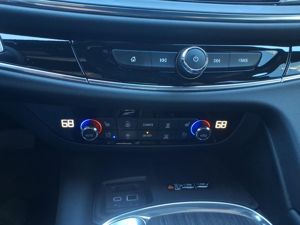 2024 Buick Enclave Avenir