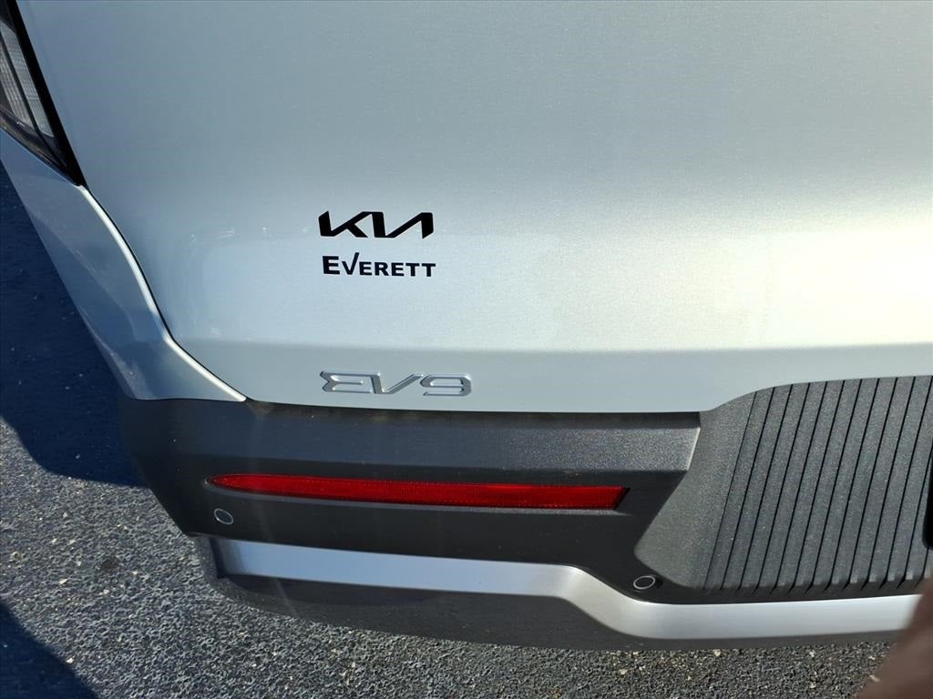 2026 Kia EV9 Wind