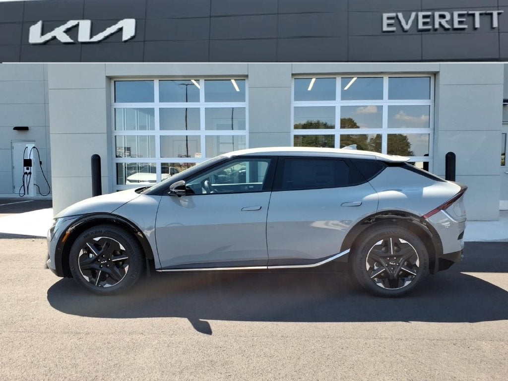 2026 Kia EV6 Wind