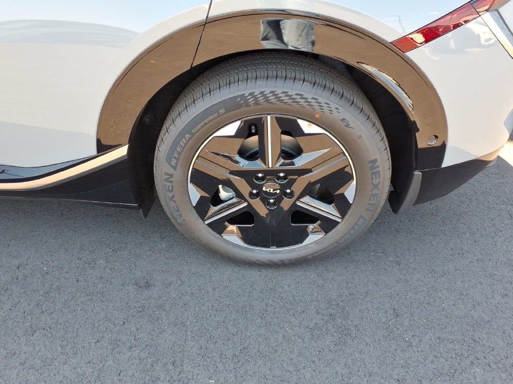 2026 Kia EV6 Wind