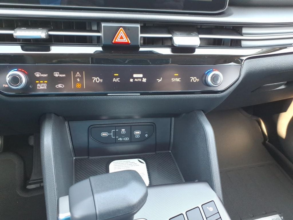 2027 Kia Sportage EX