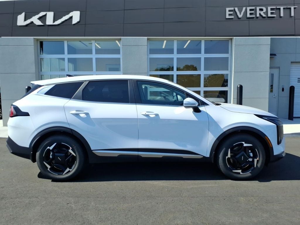 2027 Kia Sportage EX