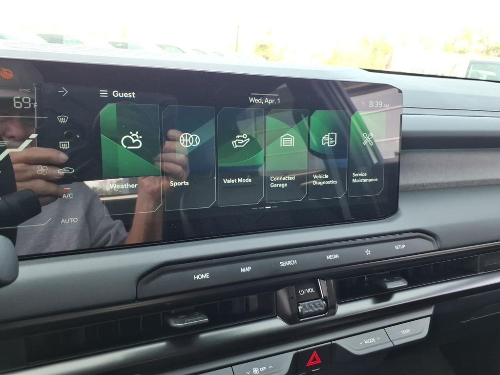 2027 Kia Telluride Hybrid X-Line SX