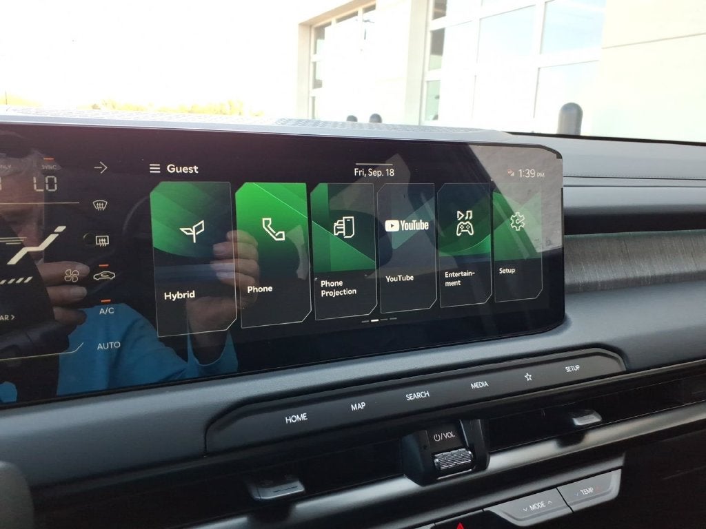 2027 Kia Telluride Hybrid X-Line SX Prestige