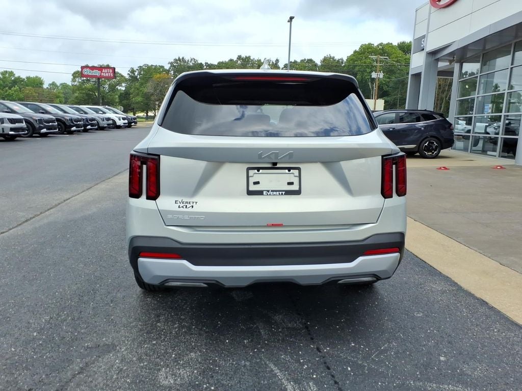 2026 Kia Sorento LX