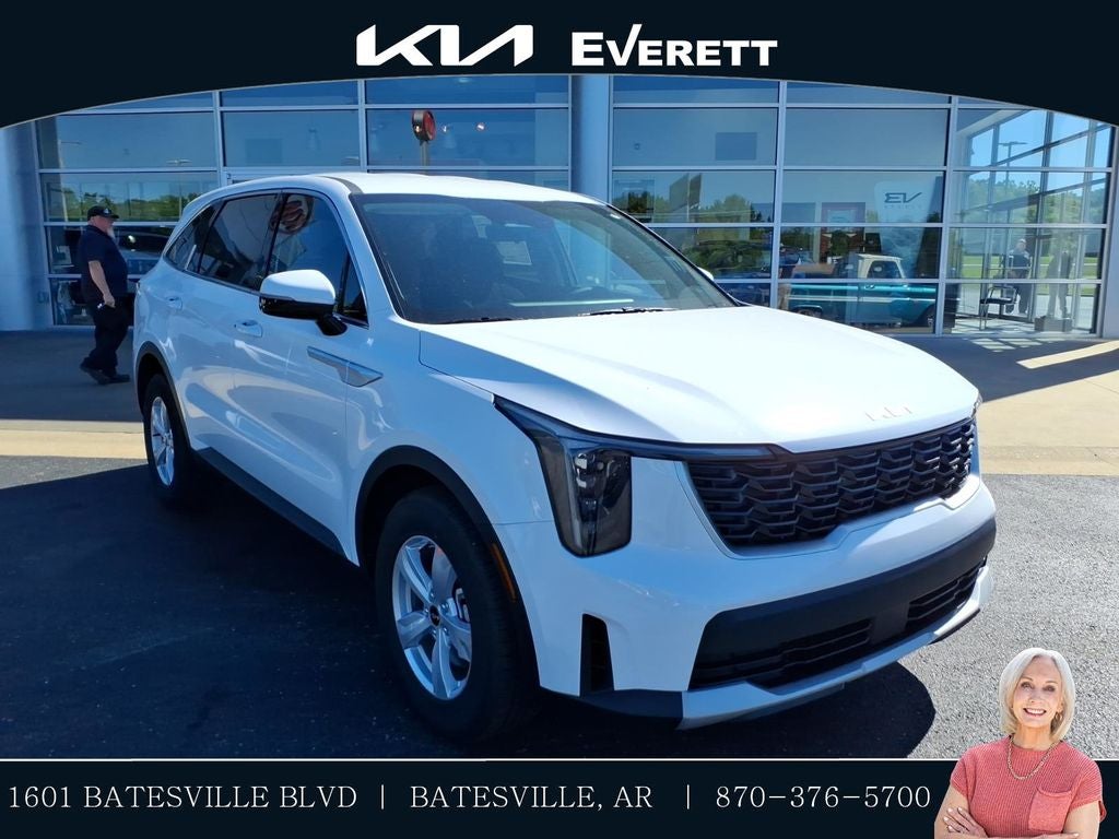 2026 Kia Sorento LX AT's photo