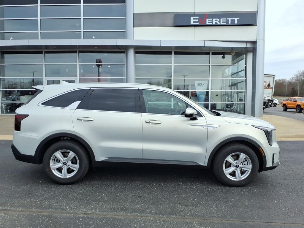 2026 Kia Sorento LX