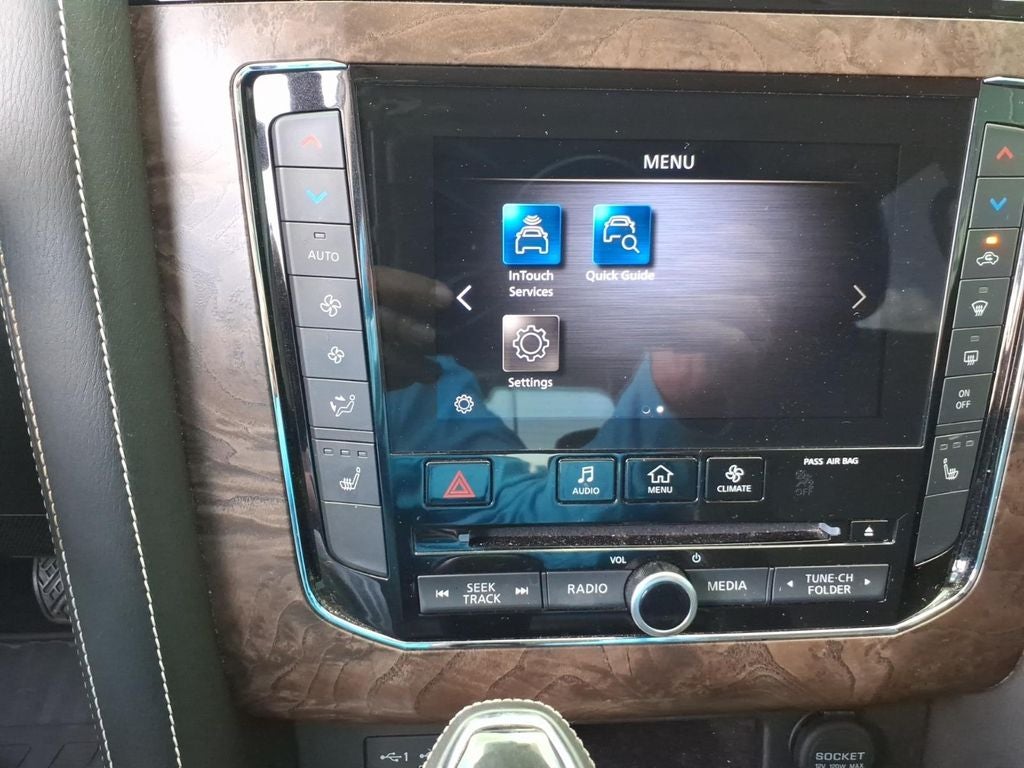 2021 INFINITI QX80 Premium Select