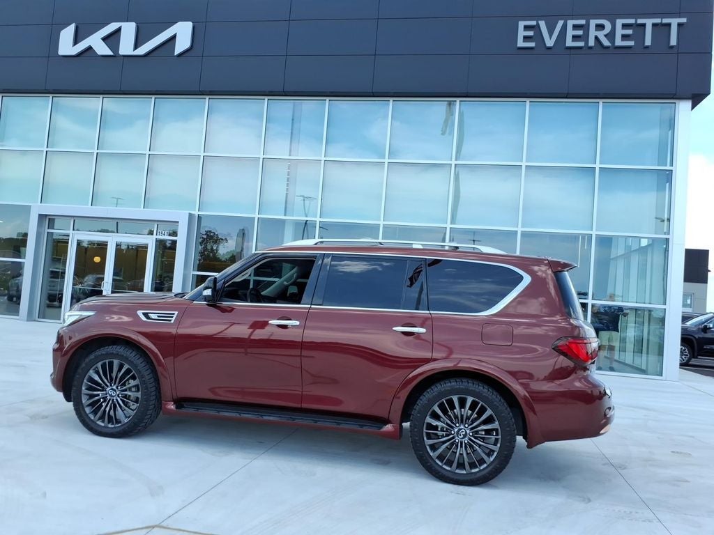 2021 INFINITI QX80 Premium Select