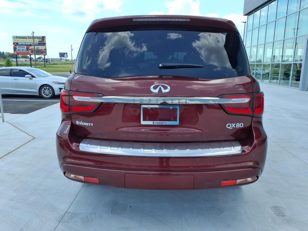 2021 INFINITI QX80 Premium Select