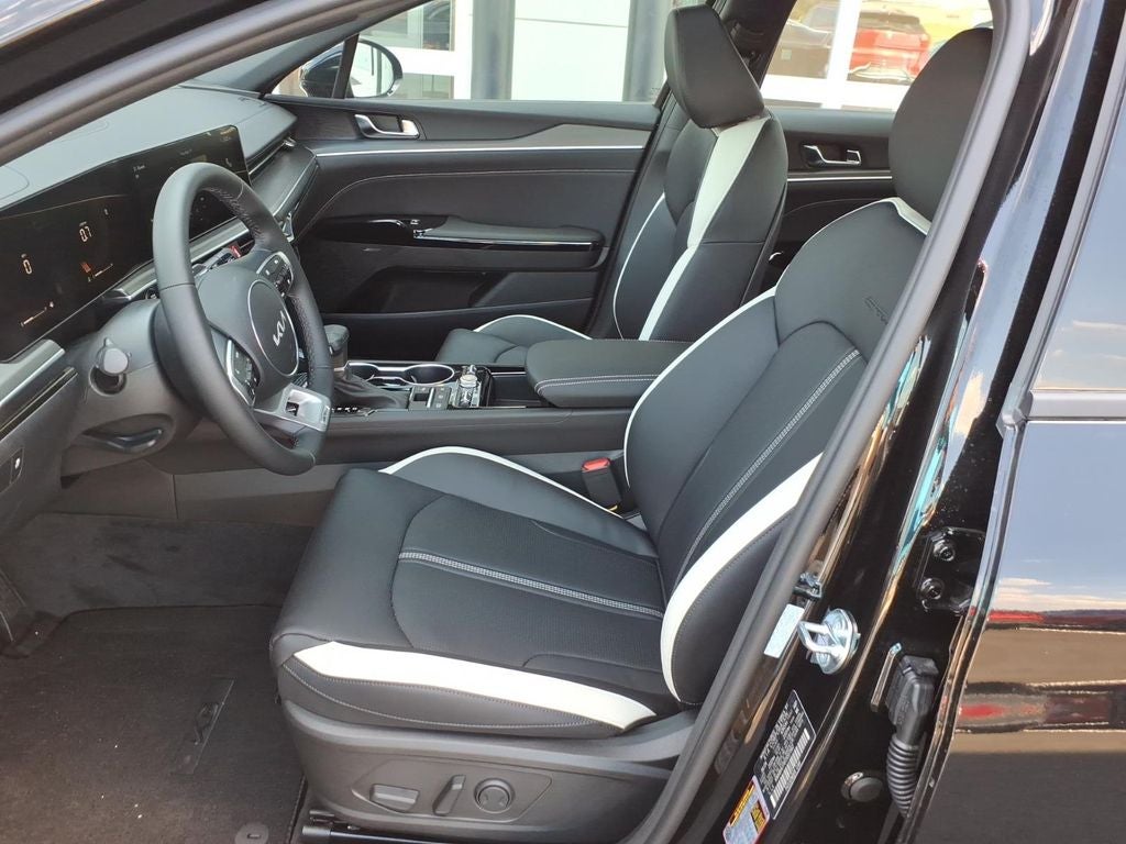 2026 Kia K5 GT-Line GT-LINE