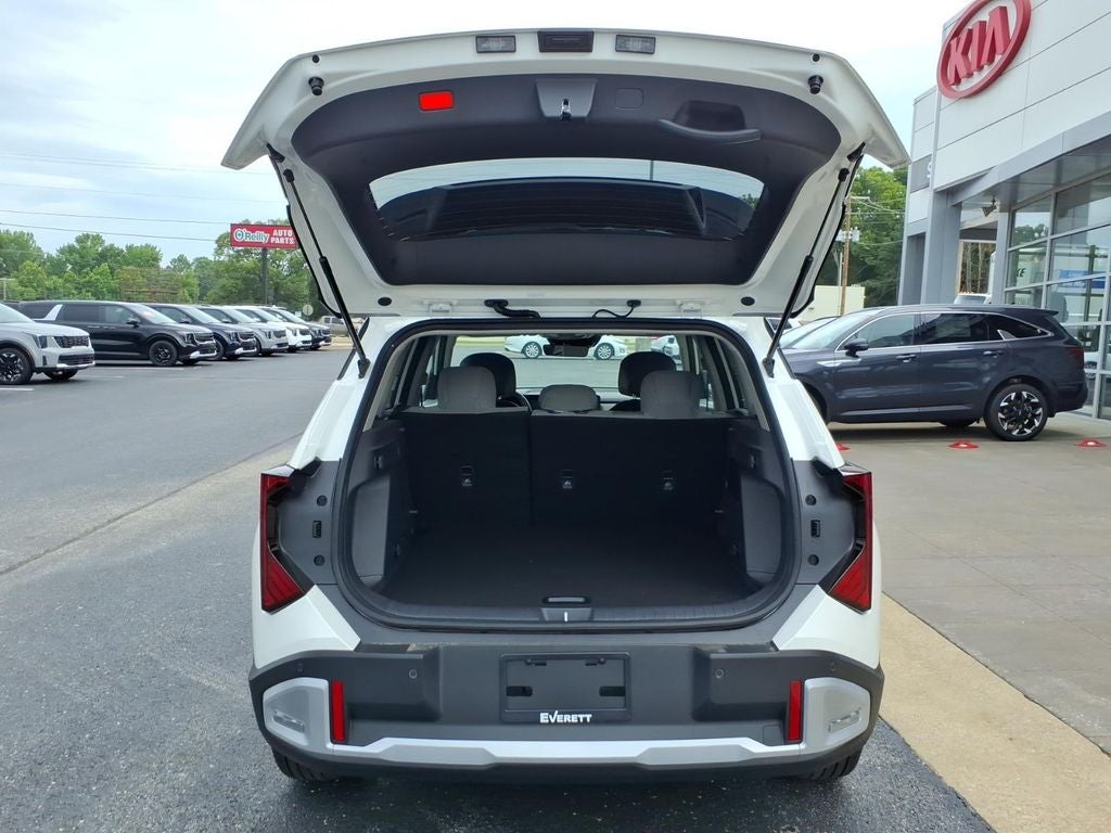 2027 Kia Seltos LX