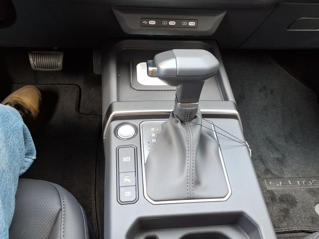 2027 Kia Seltos EX