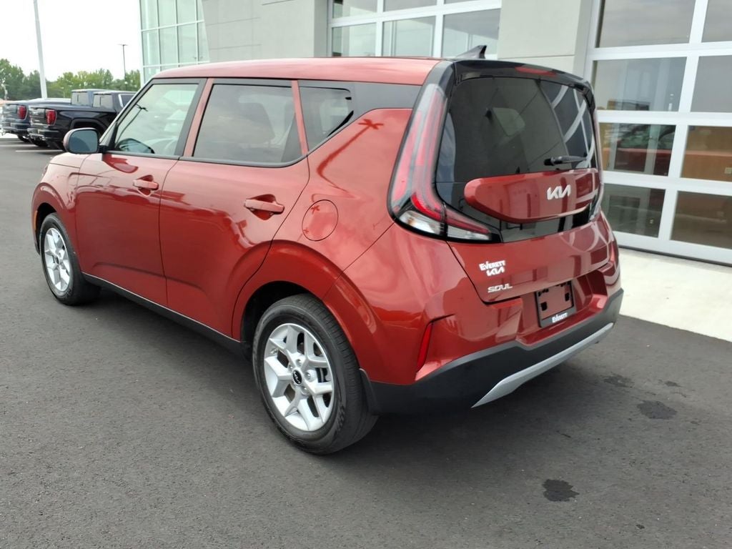 2024 Kia Soul LX
