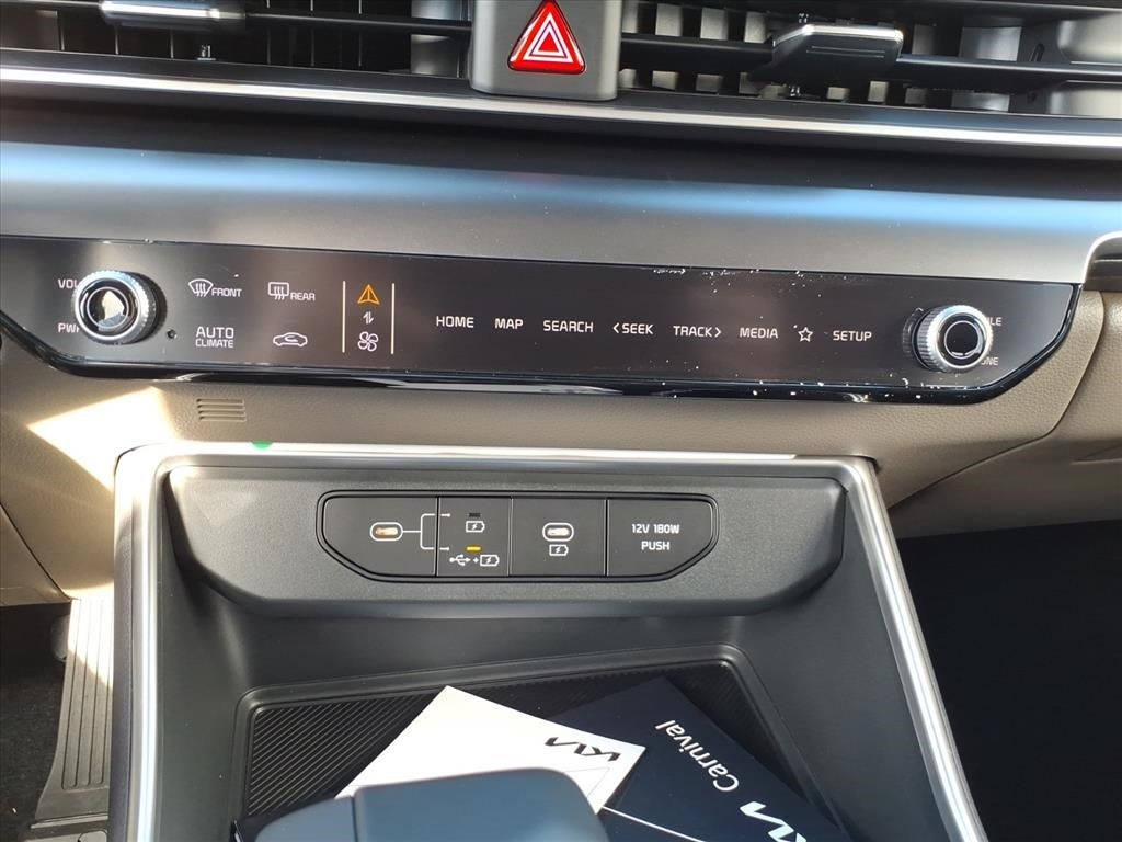 2026 Kia Carnival LXS