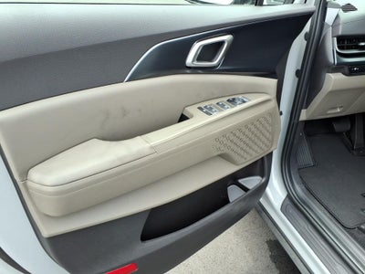 2027 Kia Carnival LXS