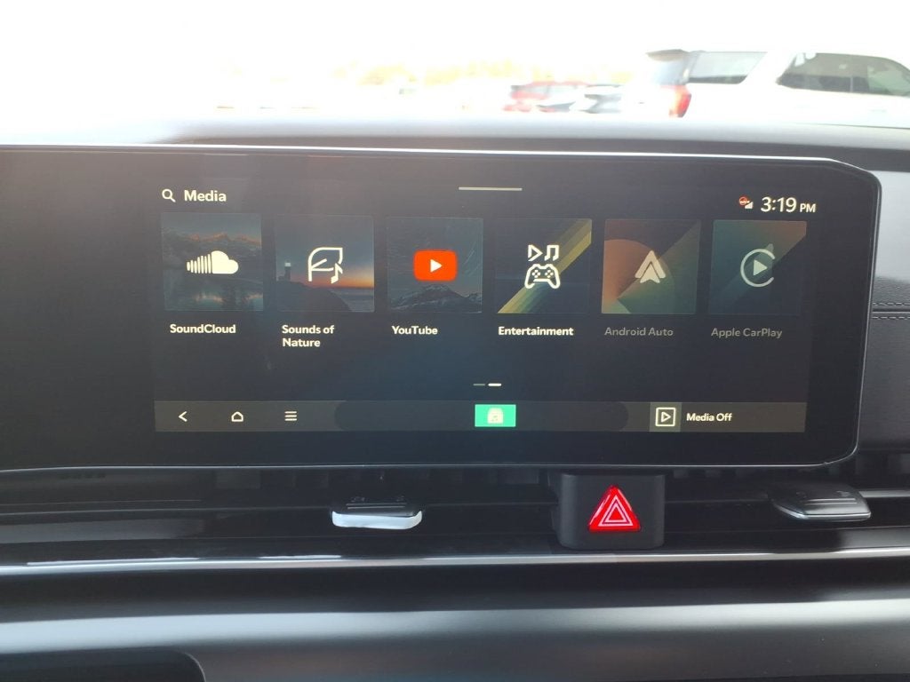 2027 Kia Carnival LXS