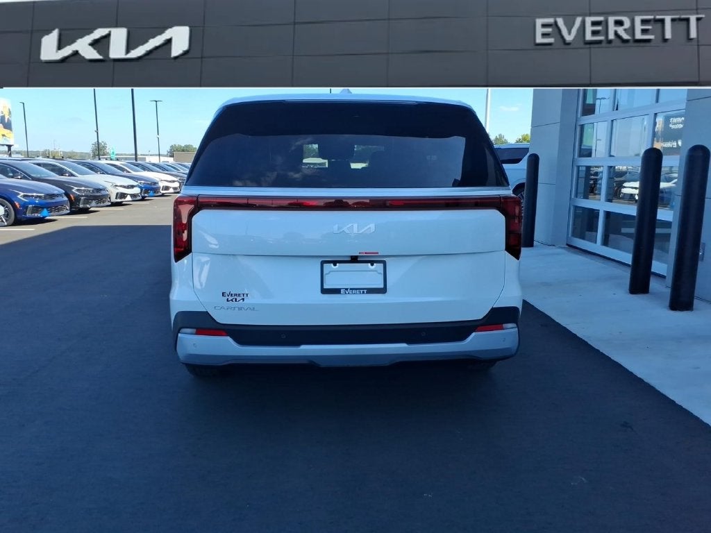 2027 Kia Carnival LXS