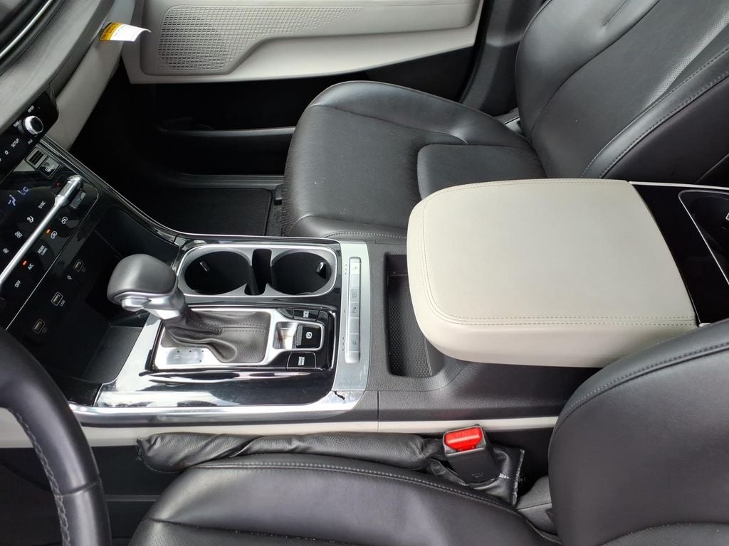 2024 Kia Carnival EX