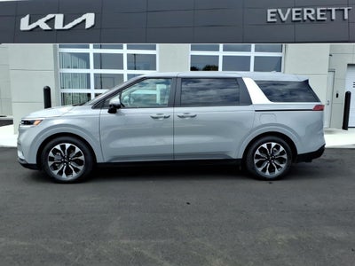 2024 Kia Carnival EX