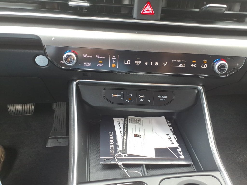2027 Kia Carnival Hybrid EX