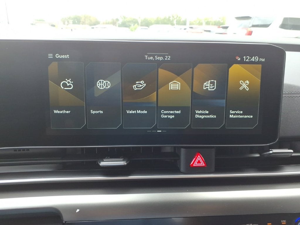 2027 Kia Carnival Hybrid EX