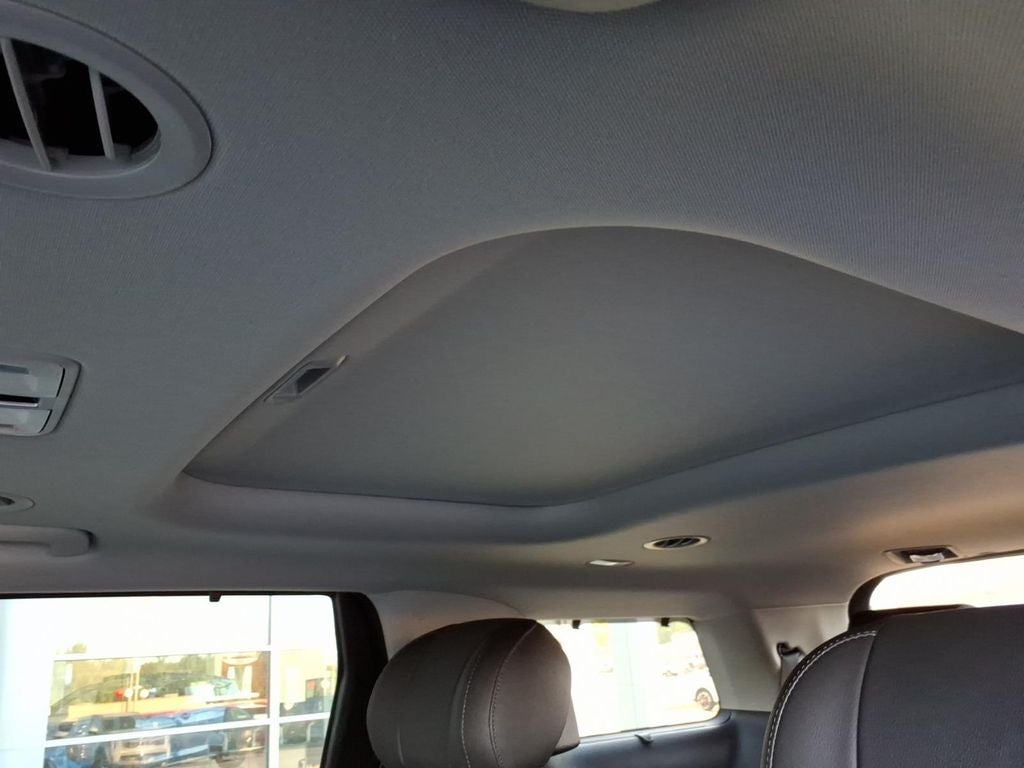 2026 Kia Carnival Base