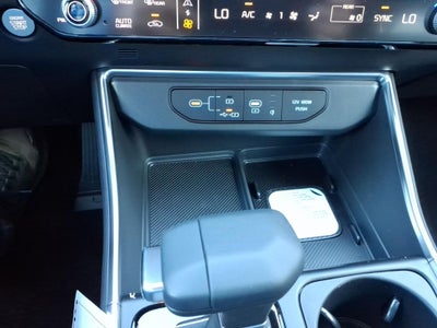 2026 Kia Carnival Base