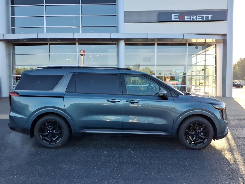 2026 Kia Carnival Base