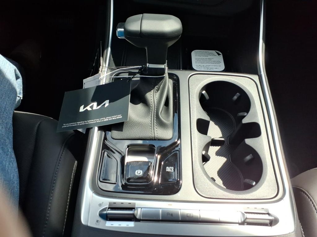 2027 Kia Carnival SX