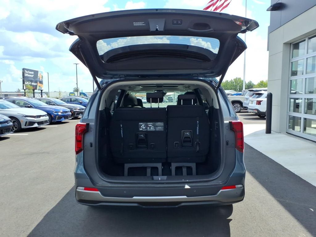 2027 Kia Carnival SX