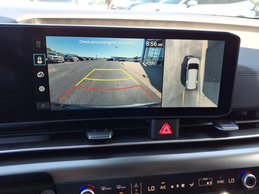 2026 Kia Carnival Base